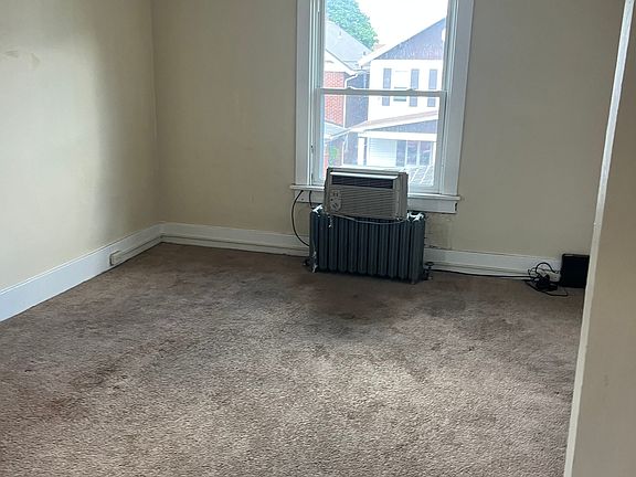5th image of 217 E Bell Ave #2