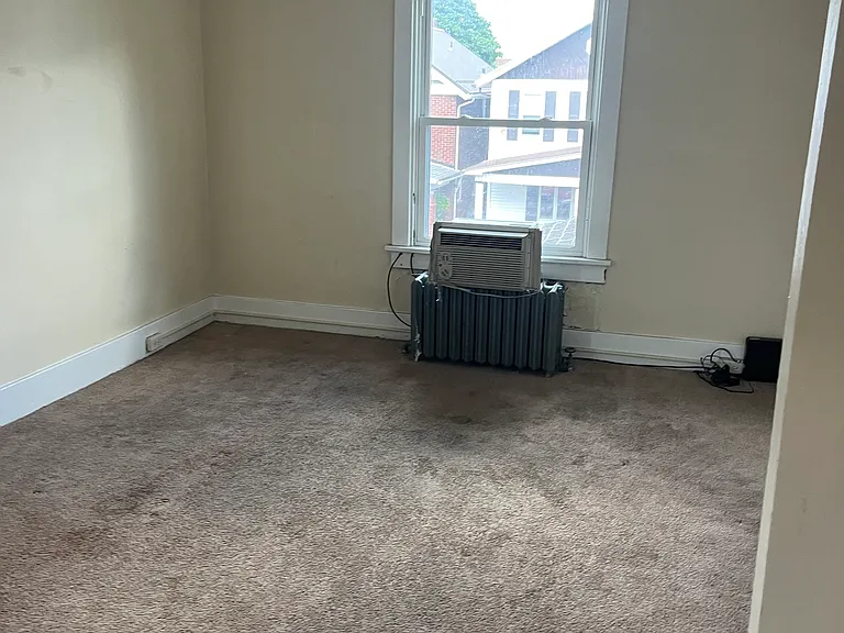 217 E Bell Ave #2 — Photo 5