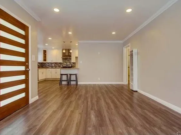 3237 W 113th St, Inglewood, CA 90303