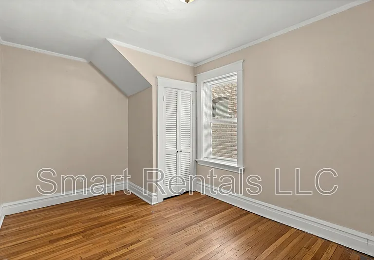 5065 Lindenwood Ave #1F — Photo 12