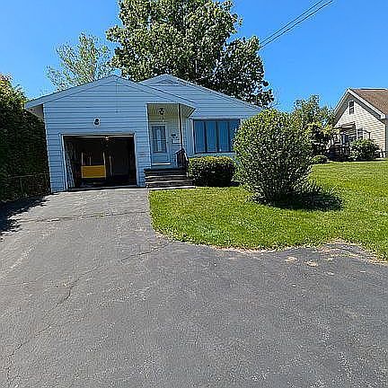 2nd image of 1802 Gardner St