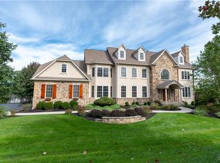 2029 Velvet Trail Lower, Hellertown, PA 18055