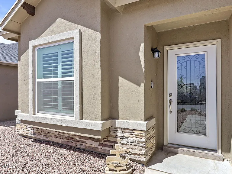 1133 Indigo Sky St — Photo 4
