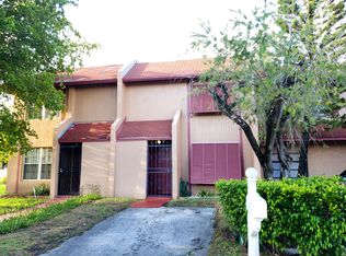2787 NW 196th Ter, Miami Gardens, FL 33056