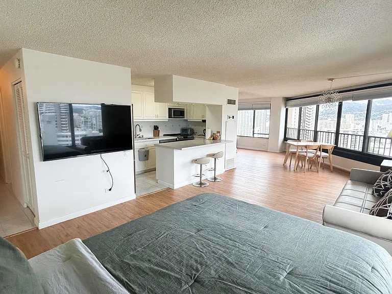 1778 Ala Moana Blvd #32F — Photo 1