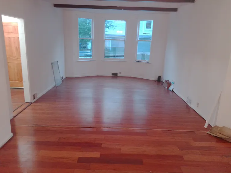 411 Noble St — Photo 19