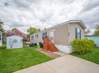 183 Flicker St, Rochester, MI 48309