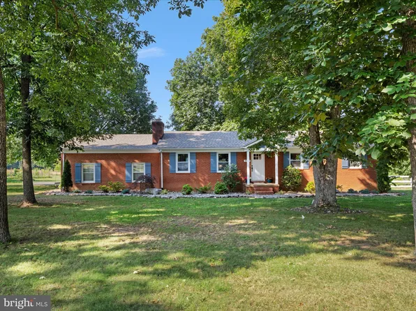 4629 Casanova Rd, Warrenton, VA 20187