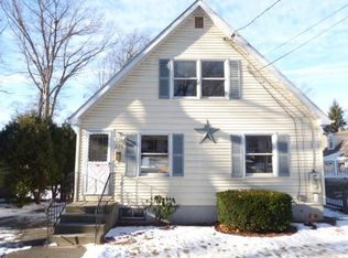 276 Harkness Ave, Springfield, MA 01118