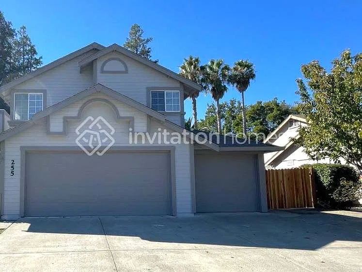 255 Ahern Ln