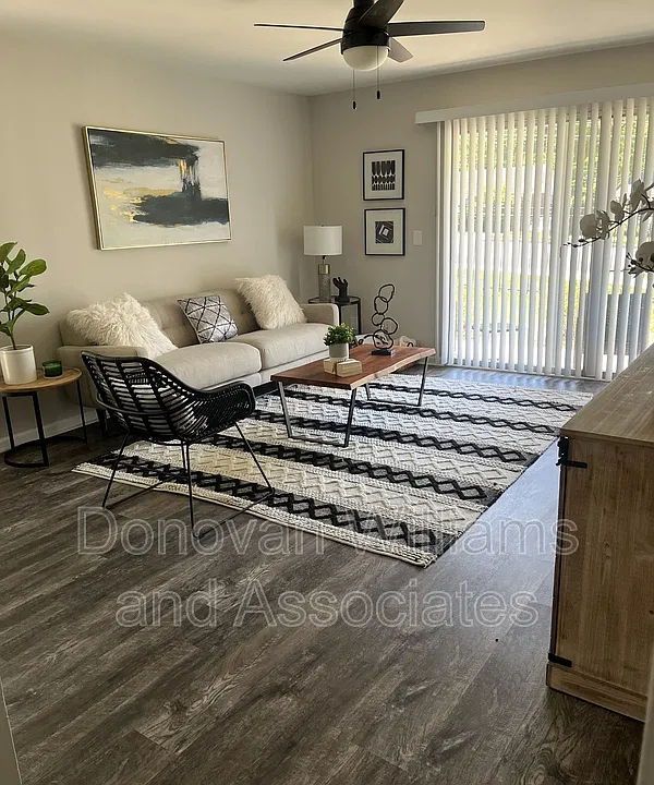 Woodland Park Apartments