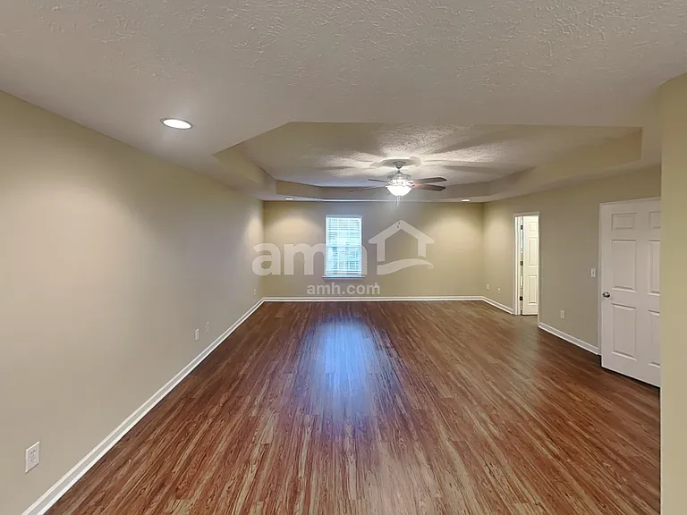 3605 Belvidere Ct — Photo 12