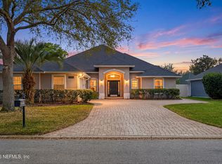 11132 Belfair Ct, Jacksonville, FL 32256