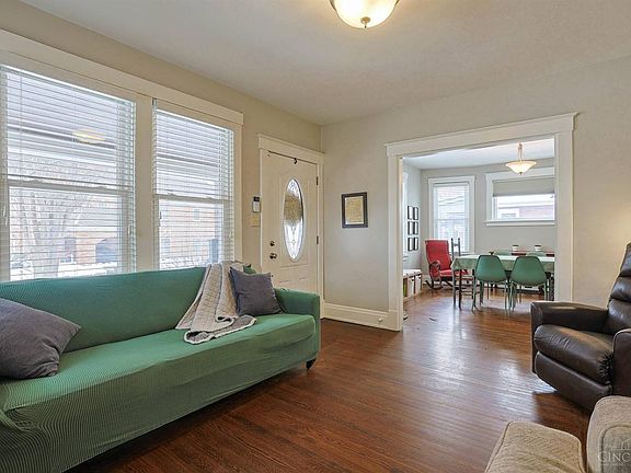 2nd image of 15 Bonham Rd