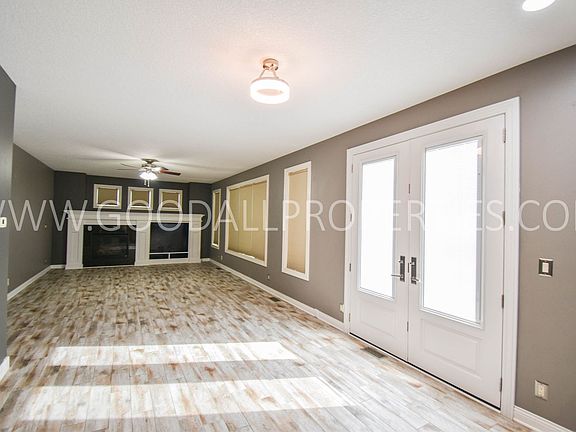 3rd image of 9434 Winterberry Dr