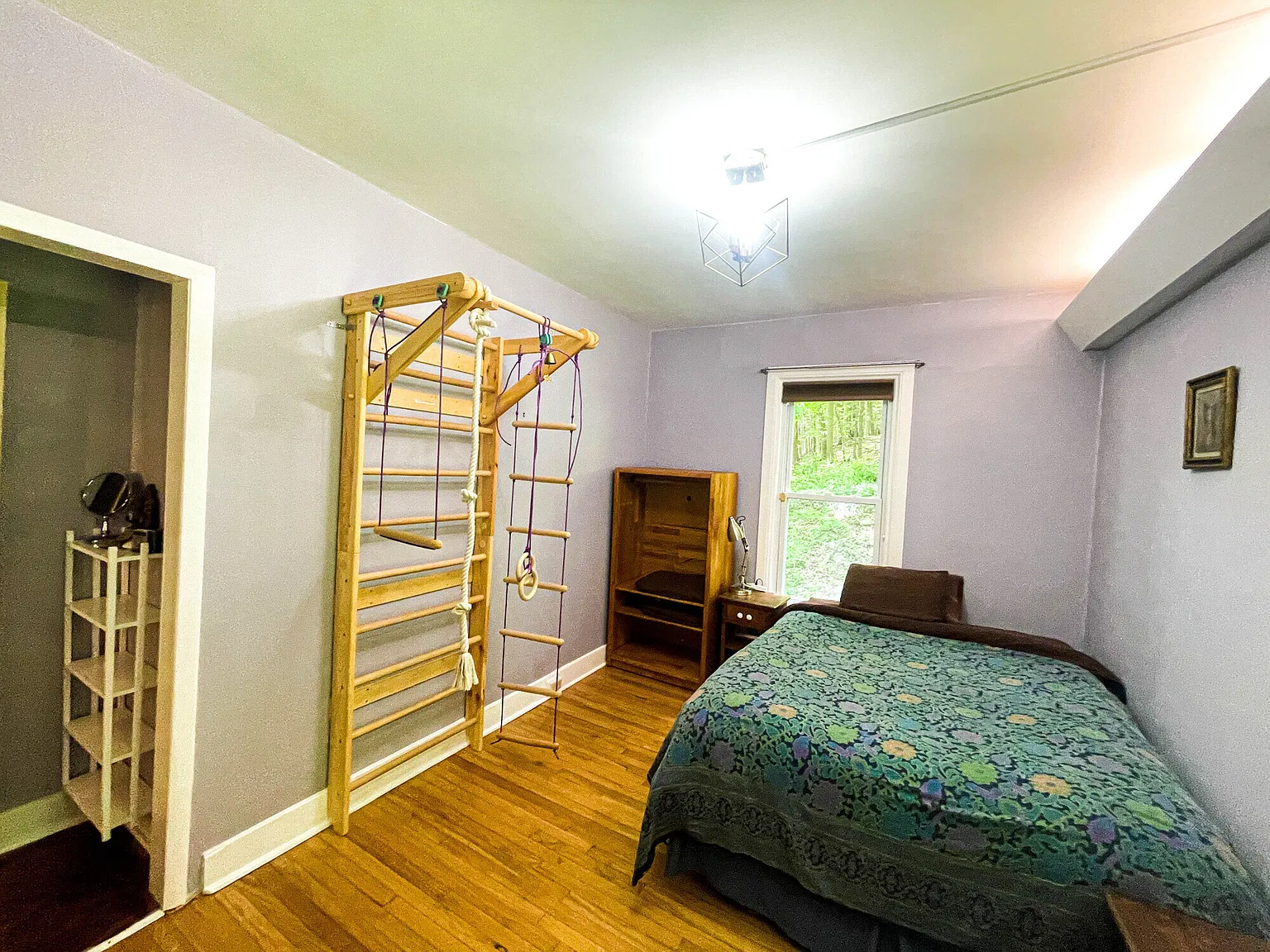 Live in this Beautiful Private 3 Bdrm Tree House Dec 2026 - Feb 2027 — Photo 4