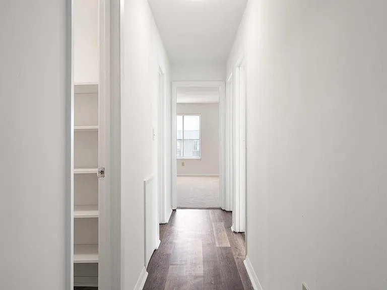 Foxridge Apartment Homes — Photo 174