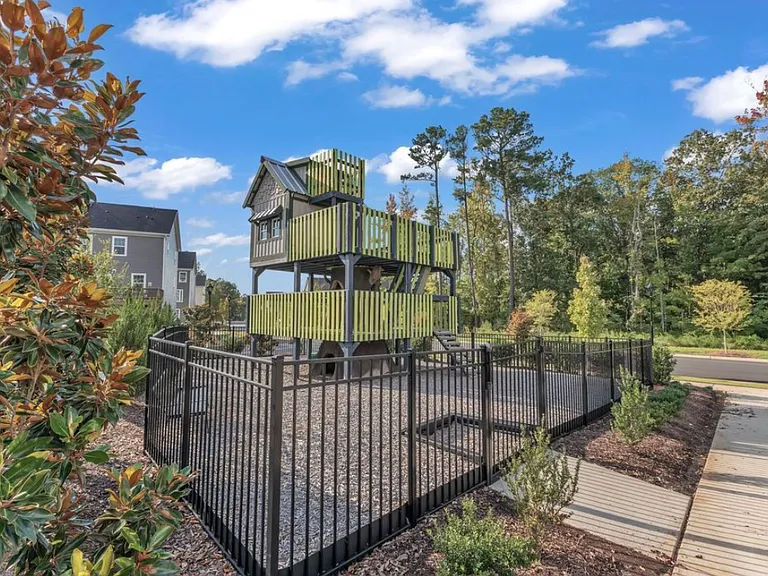 1011 Tannin Dr — Photo 43