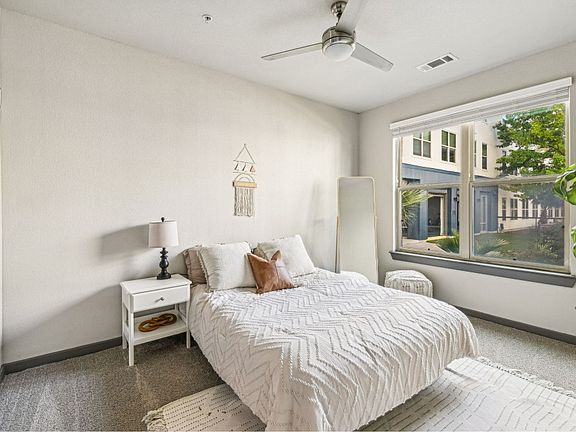 5th image of 1415 N Main Ave #1340
