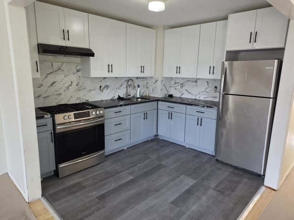 11861 Nashville Blvd #2