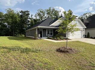 512 Paxton Loop, Dothan, AL 36301