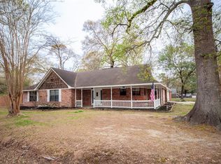 911 Garner St, Cleveland, TX 77327