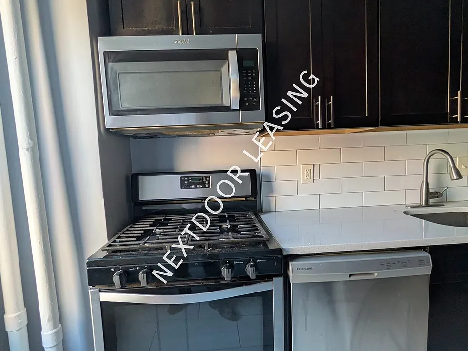 42 W 29th St #4DM