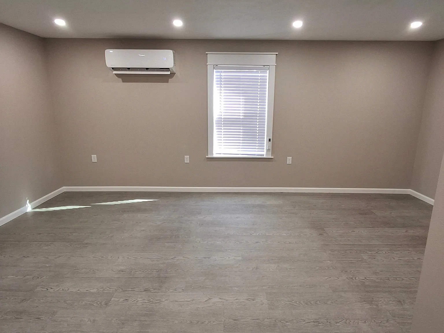 1 bed, 1.0 bath, 600 sqft, $830 — Photo 1