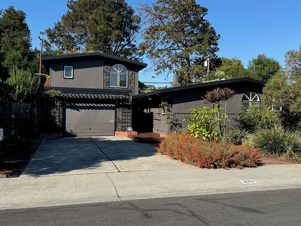 1st image of 3893 Corina Way