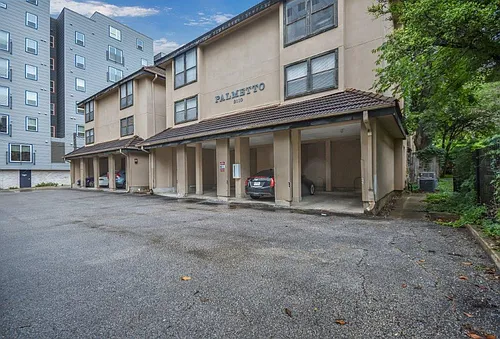 2110 Rio Grande St Photo 1
