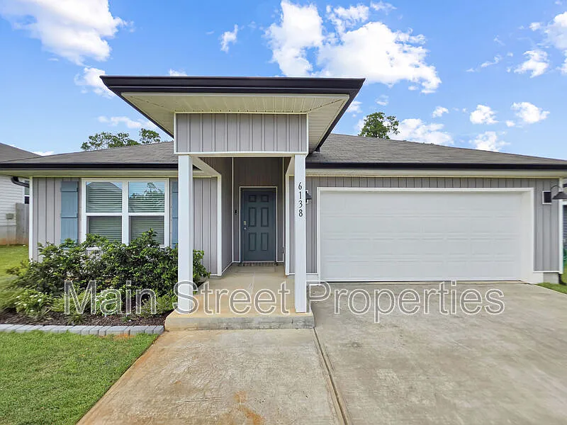 Bridlewood — Photo 3