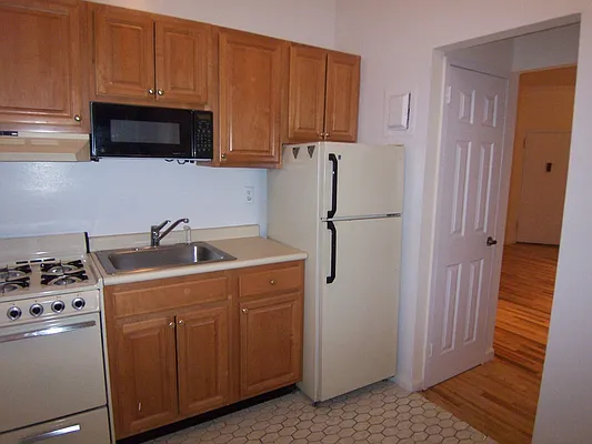 Rented by Keyah Enterprises | media 9