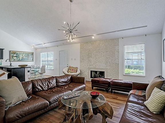5th image of 3700 83rd St APT 6