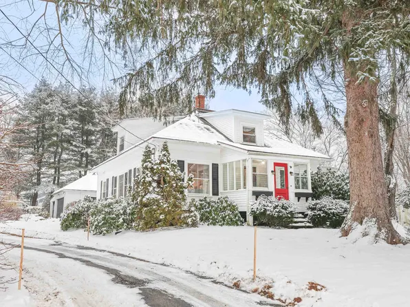 1657 Union Street, Manchester, NH 03104