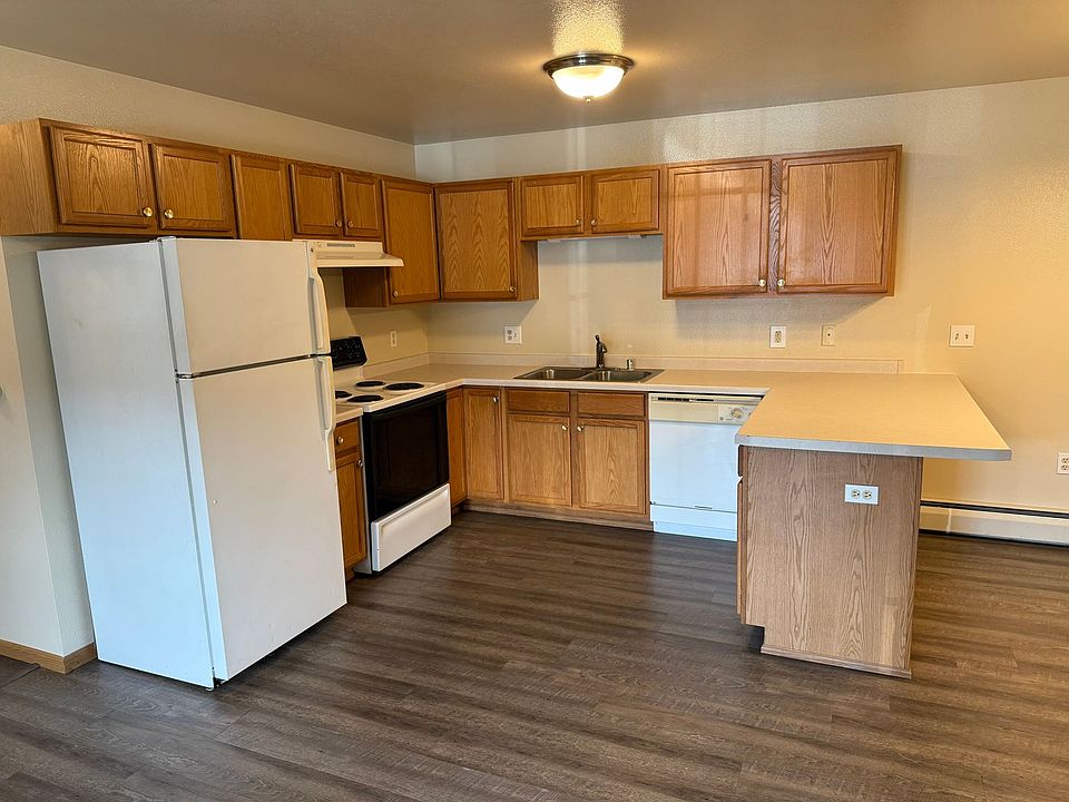 1st image of 110 William Ct APT 6