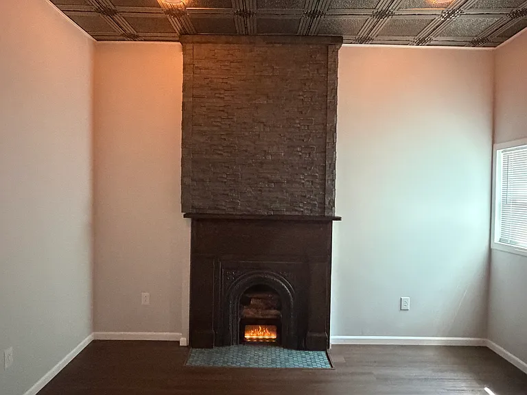 2331 Chapline St #2 — Photo 6