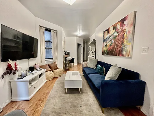 Rented by KYLM, LLC | media 12