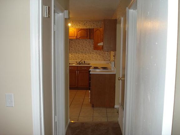 5th image of 1834 Dana Ln