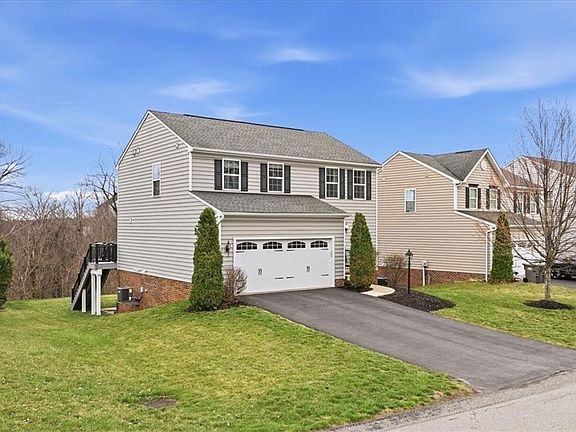 2nd image of 235 Long Ridge Dr