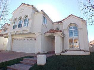 25524 Longfellow Pl, Valencia, CA 91381