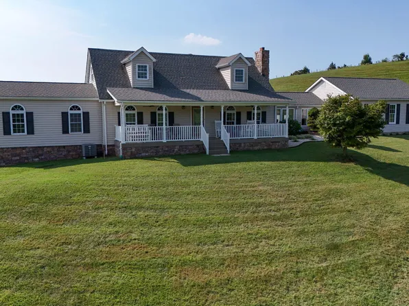 1408 Big Hollow Rd, Blountville, TN 37617