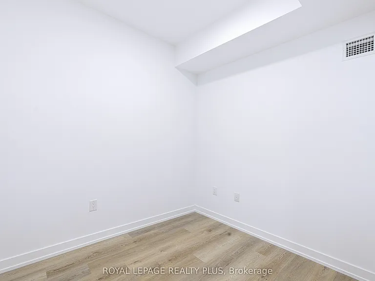 395 Square One Dr #3202 — Photo 11