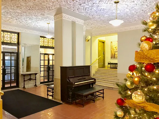 Rented by Matthew Gros-Werter, LREB  | media 13