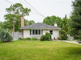 94 Propose Rd, Shirley, NY 11967