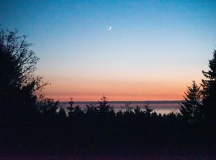 1265 NE Newport Heights Dr, Newport, OR
