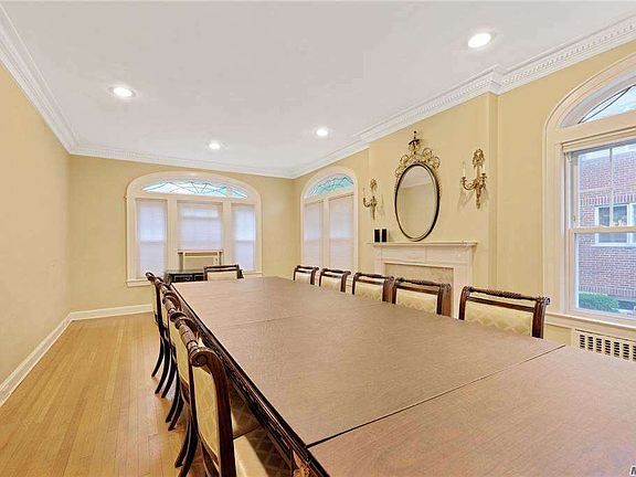 4th image of 4 Weston Pl