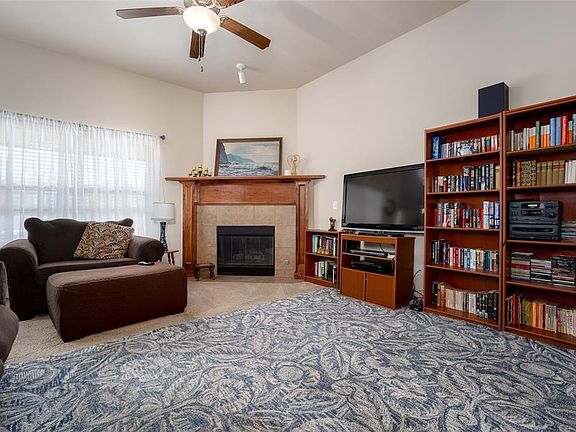 4th image of 5505 Clearwater Dr