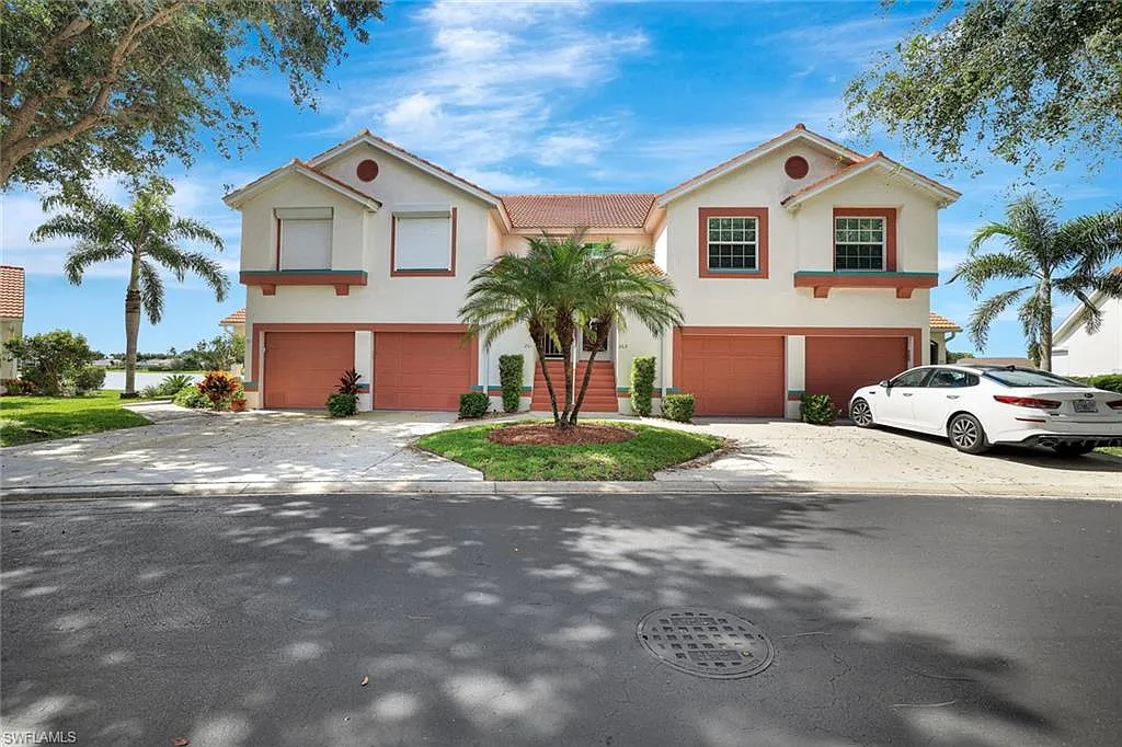 2 bed, 2.0 bath, 1316 sqft, $3,800 — Photo 1