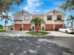 613 Windsor Sq APT 101, Naples, FL 34104