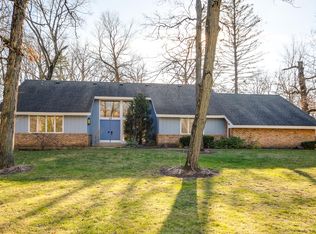 15 Sheffield Ct, Lincolnshire, IL